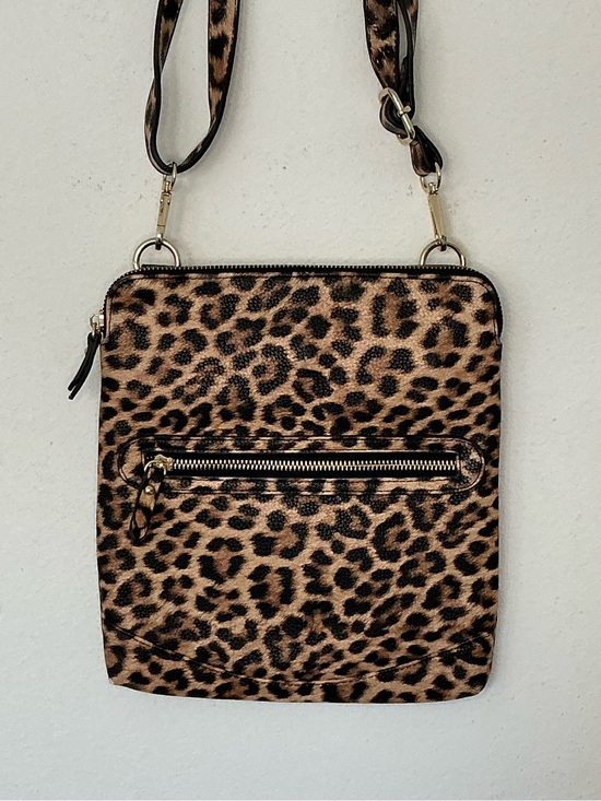 Litt Handbags - Litt Crossbody by PurseN Leopard Print Bag Lighted Interior RFID Travel Purse